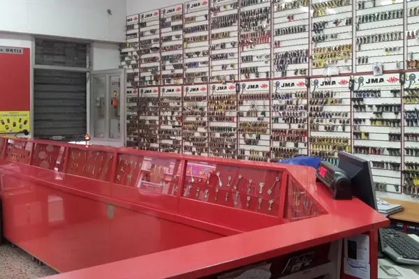 Taller de Centro de Llaves Ortiz